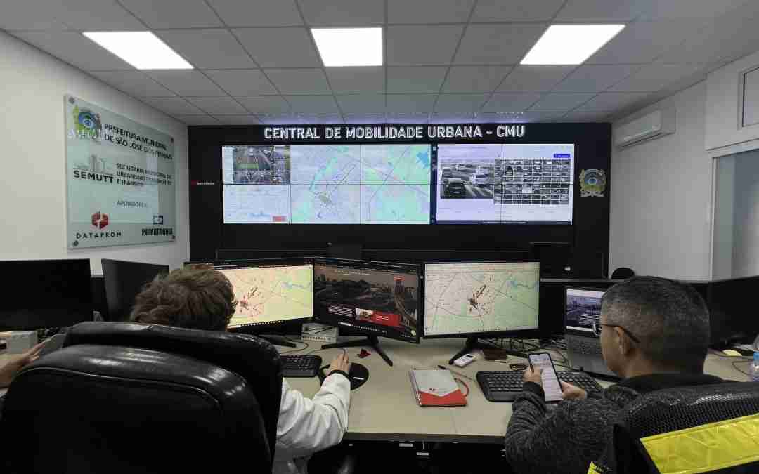 Datatracker: Tecnologia para a Gestão de Trânsito Inteligente